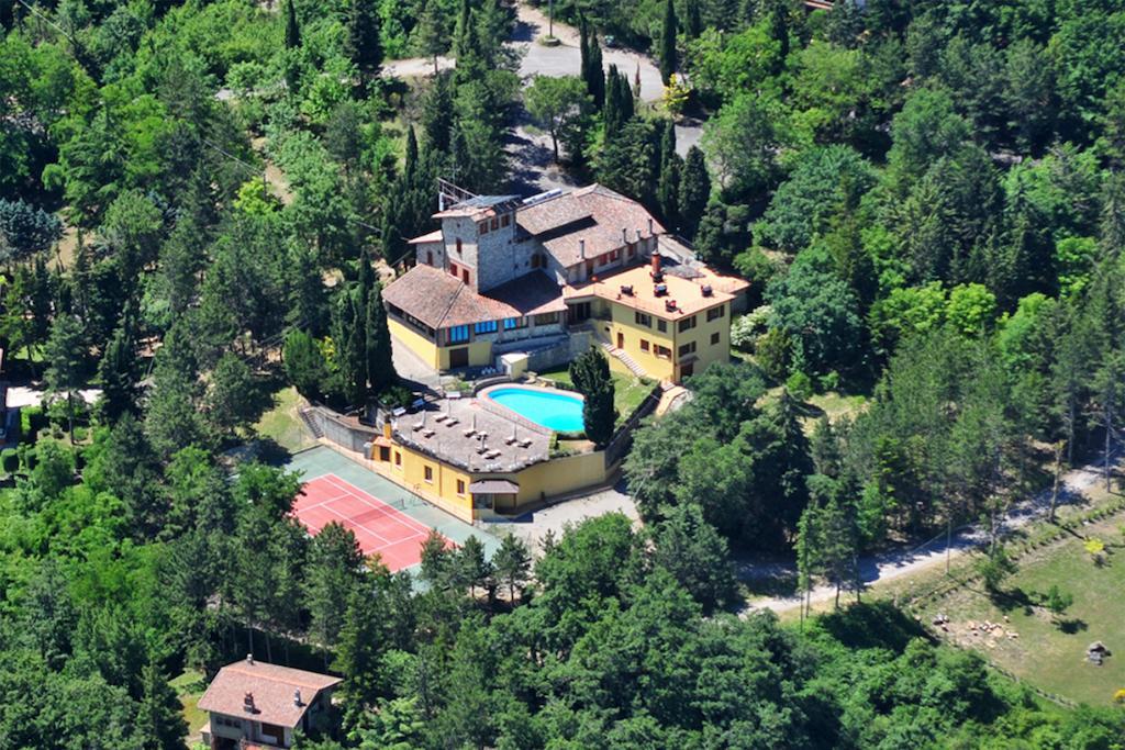 La Torre Ai Mari Hotel Sarteano Exterior foto